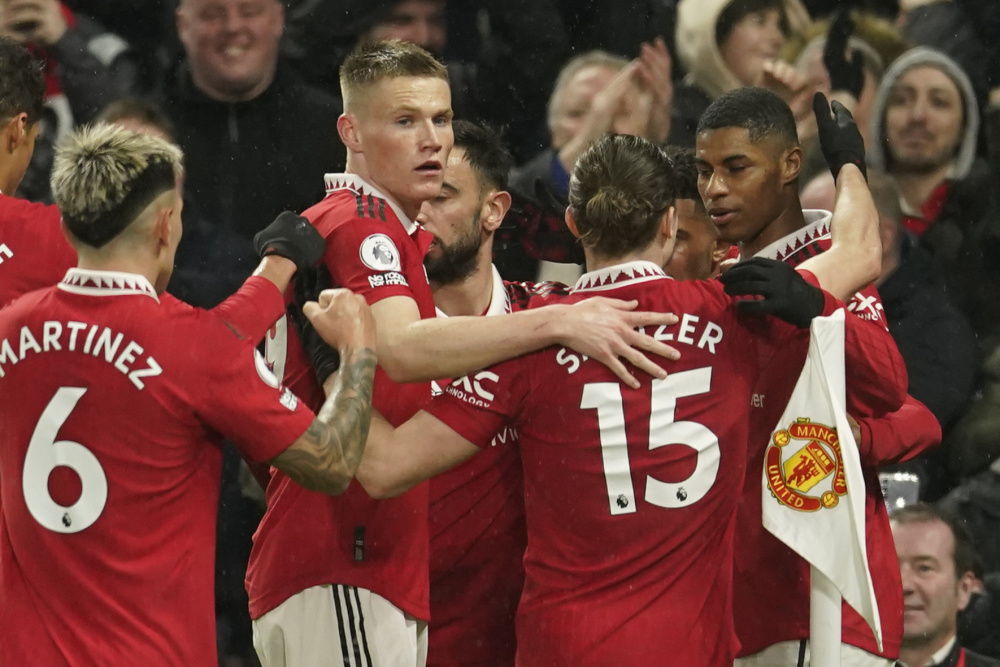 凭借冷静和 凭借冷静和